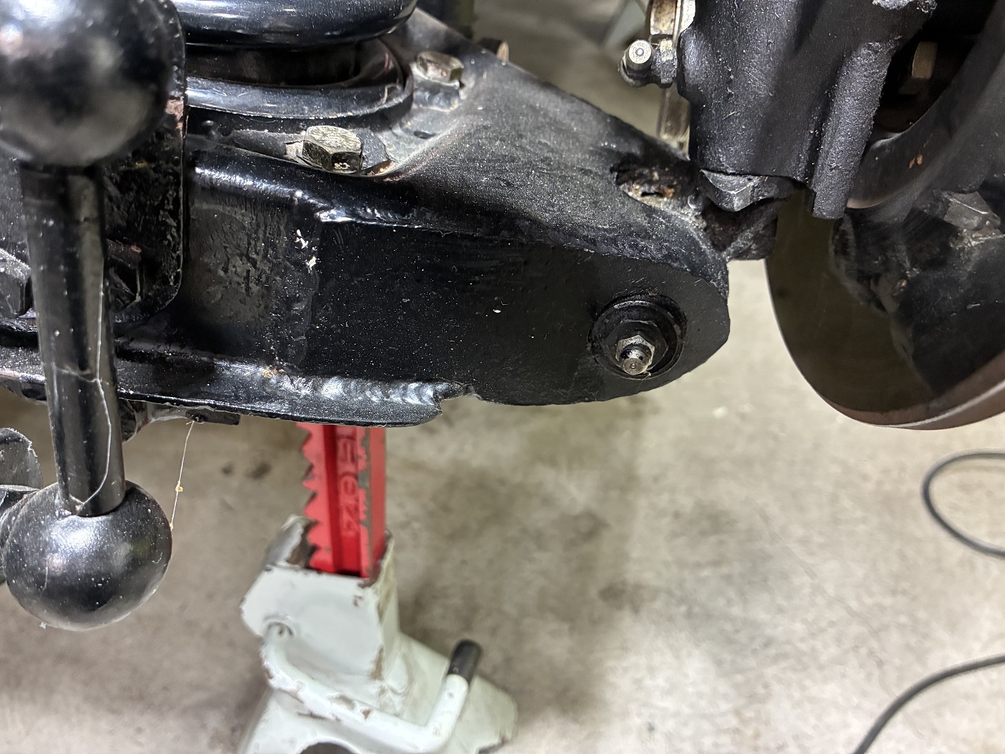 Outer a-arm modifications.